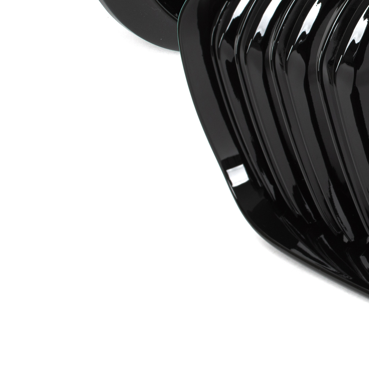 BMW 1 F21 15-18 atrapy między reflektory (nerki) lewa + prawa kpl. BLACK GLOSSY DOUBLE BAR