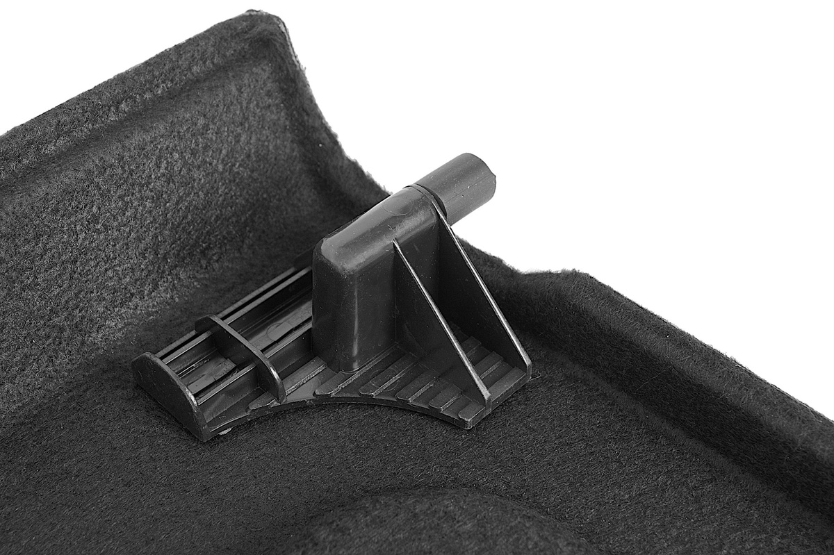 VW Golf VI 2008- półka bagażnika czarna