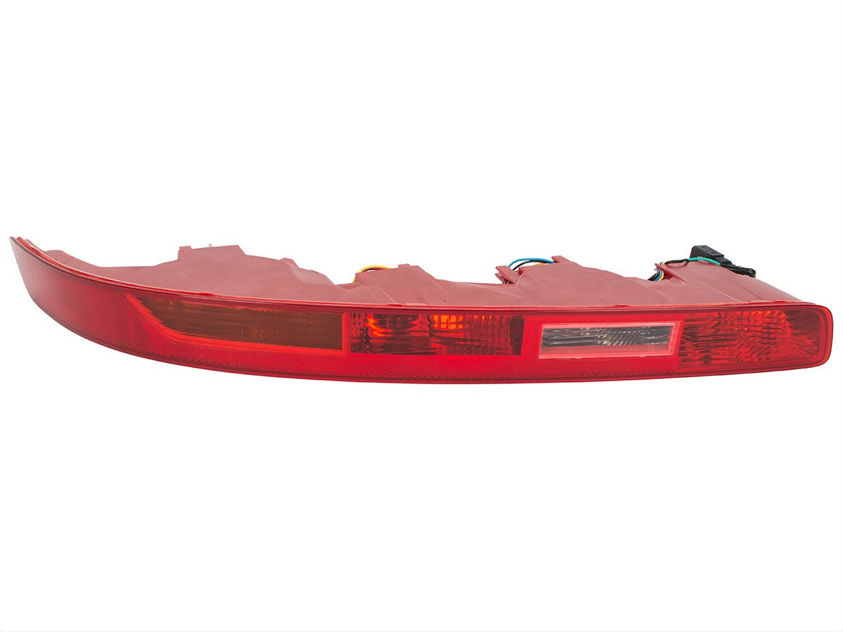 Audi Q7 05-15 lampa tylna w zderzak lewa