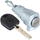 VW Golf V 2005- wkładka zamka drzwi przednich lewa