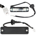 Toyota Avensis II 03-06 przycisk (mikrostyk) klamki tylnej klapy bagażnika