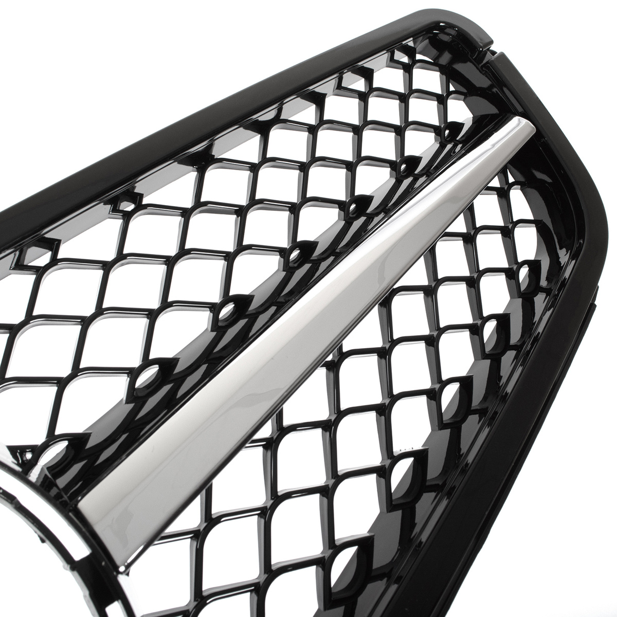 Mercedes Klasa C W204 19-23 atrapa między reflektory (grill) PIANO BLACK-+-CHROM