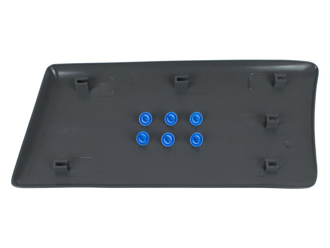 Opel Vivaro LONG 01-13 listwa boczna PRZED TYLNYM KOŁEM prawa